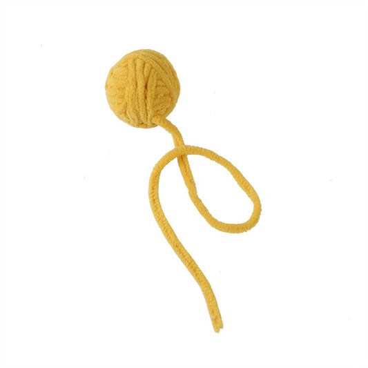 KFX-8043325 Colorful Plush Cat Self-Relieving Toy Ball with Tail - 5cm Diameter