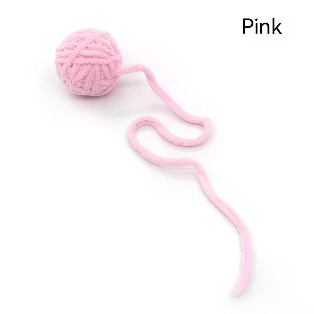 KFX-8043325 Colorful Plush Cat Self-Relieving Toy Ball with Tail - 5cm Diameter