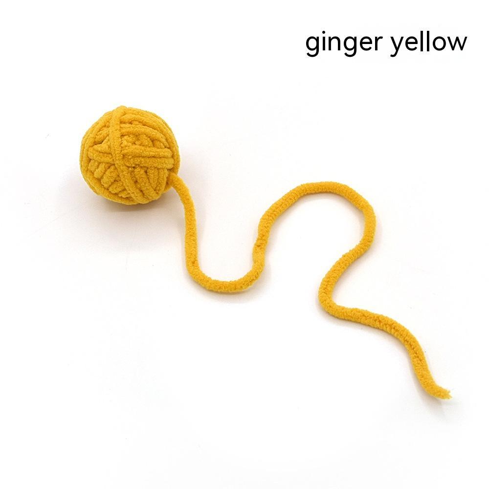 KFX-8043325 Colorful Plush Cat Self-Relieving Toy Ball with Tail - 5cm Diameter