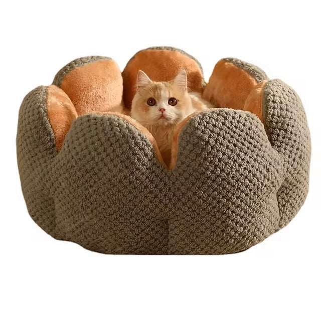 KFX-8080701 Cactus Petal Shape Soft Plush Pet Bed for Cats and Small Dogs, Warm Sleeping Nest with Non-Slip Base, Machine Washable