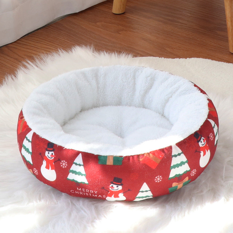 KFX-8152765 Christmas-Themed Warm Pet Bedding for Small and Medium Dogs and Cats - Cozy Nest with Holiday Prints