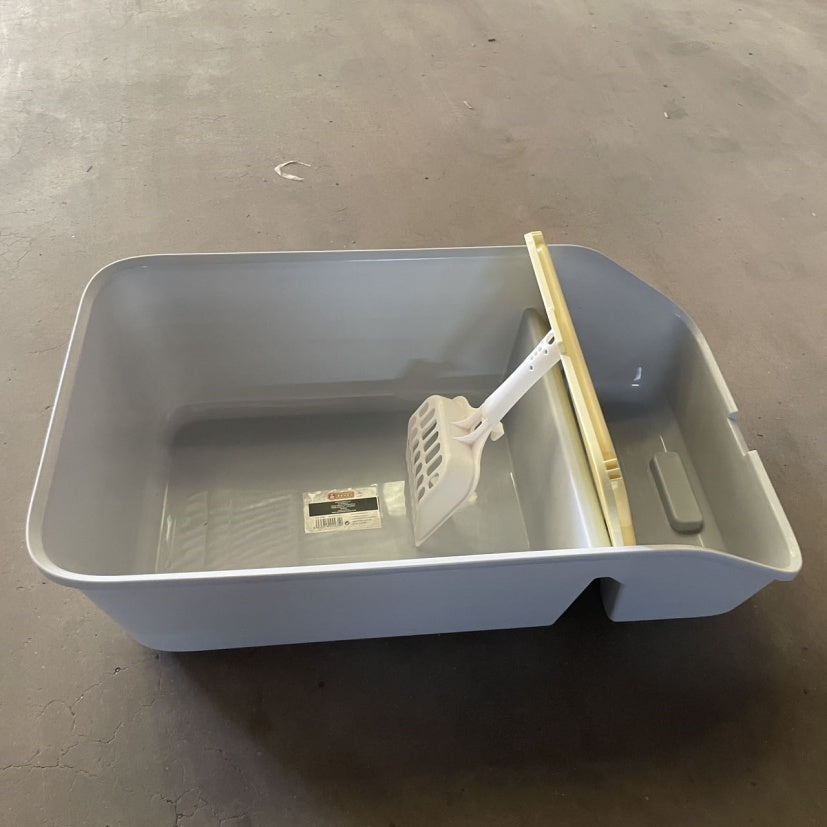 KFX-8165693 Compact Square Cat Litter Box for Convenient and Clean Pet Care