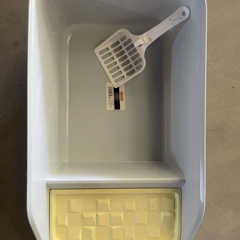 KFX-8165693 Compact Square Cat Litter Box for Convenient and Clean Pet Care