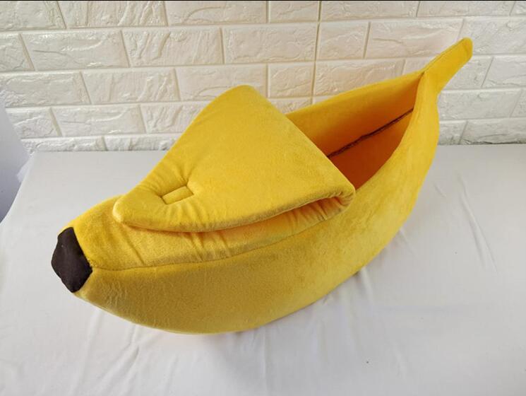 KFX-8208573 Cozy Banana-Shaped Pet Bed with Soft Plush Fabric for Dogs and Cats