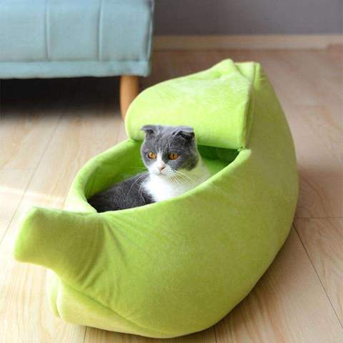 KFX-8208573 Cozy Banana-Shaped Pet Bed with Soft Plush Fabric for Dogs and Cats