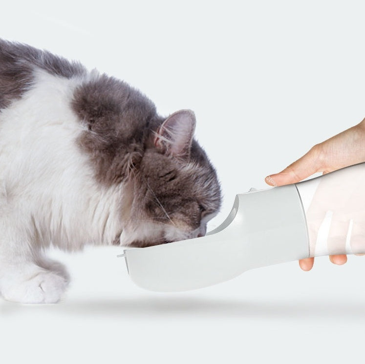 KFX-8264381 Portable Dog Water and Food Dispenser with Easy Push Mechanism and Leak-Proof Design