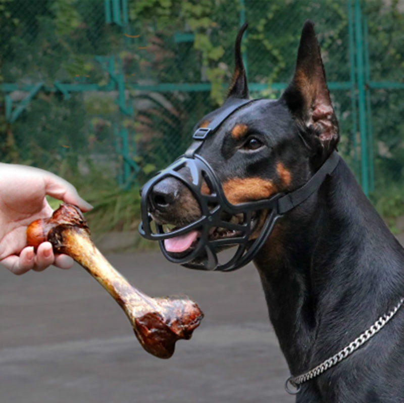 KFX-8267965 Bark Stopper Muzzle for Golden Retrievers - Adjustable Plastic Design for Comfort and Control