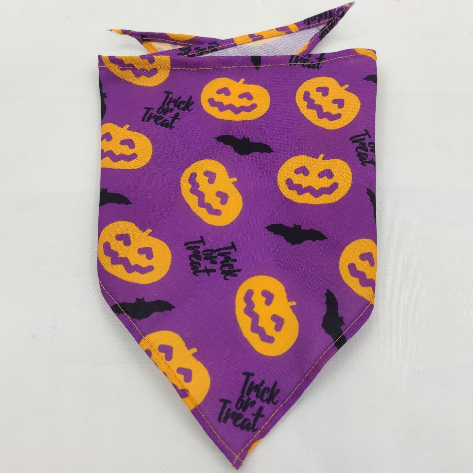 KFX-8271677 Pet Triangle Scarf Towel for Drool Cleanup - Soft Polyester Tie-Dye Design