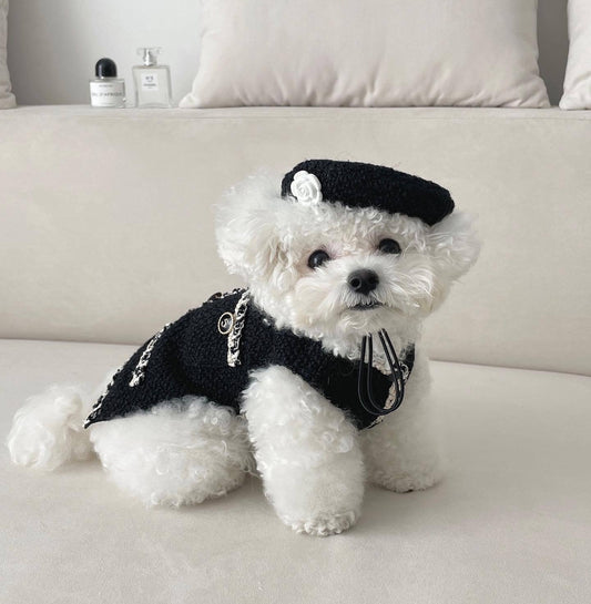 KFX-8290365 Fashionable Knitted Hat for Pets - Black and Beige, Designed for Comfort and Style, Head Circumference 40cm