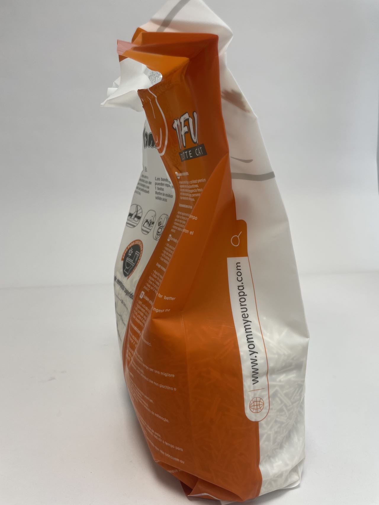 KFX-8325949 Natural 6L Pure Tofu Cat Litter for Odor Control and Easy Cleanup