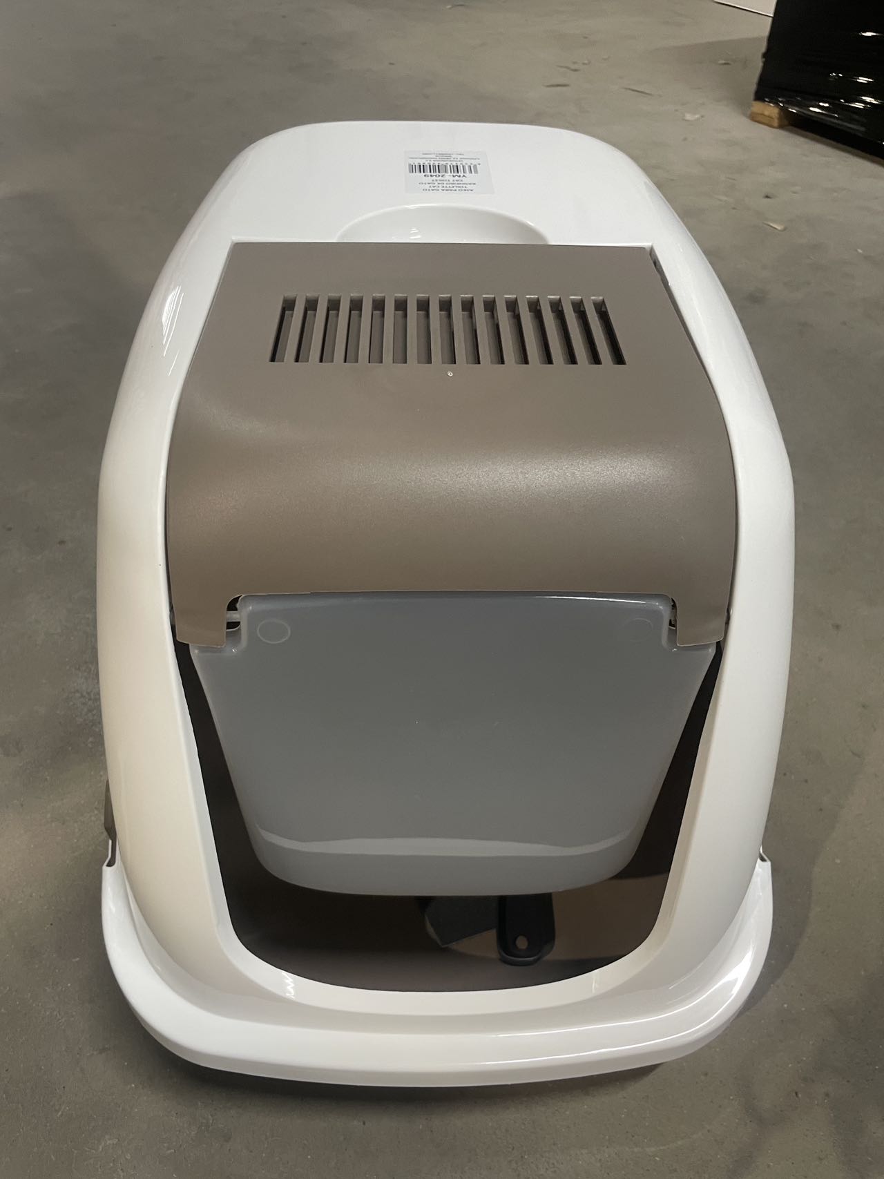 KFX-8329533 Cat Toilet with Shovel for Easy Cleaning