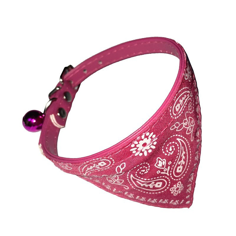 KFX-8331837 Adjustable Floral PU Collar and Burp Cloth Set for Small Dogs