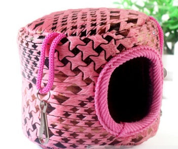 KFX-8349373 Cotton Nest for Small Animals - Cozy Winter Sleeping House for Hamsters, Rabbits, Squirrels, and More