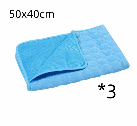 KFX-8379965 Cooling Pet Sleeping Mat Made of Ice Silk and Mesh for Hot Weather