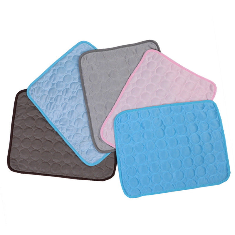 KFX-8379965 Cooling Pet Sleeping Mat Made of Ice Silk and Mesh for Hot Weather