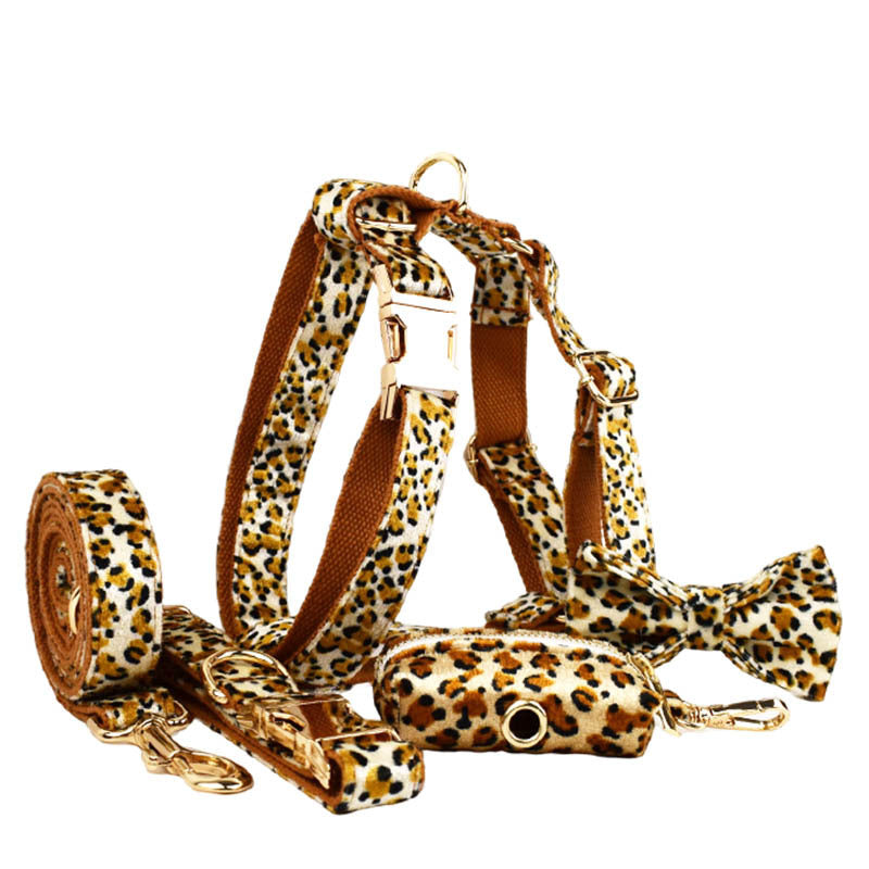 KFX-8383677 Leopard Print Dog Leash and Collar Set with Bow, Vest, and Bag - Five-Piece Collection