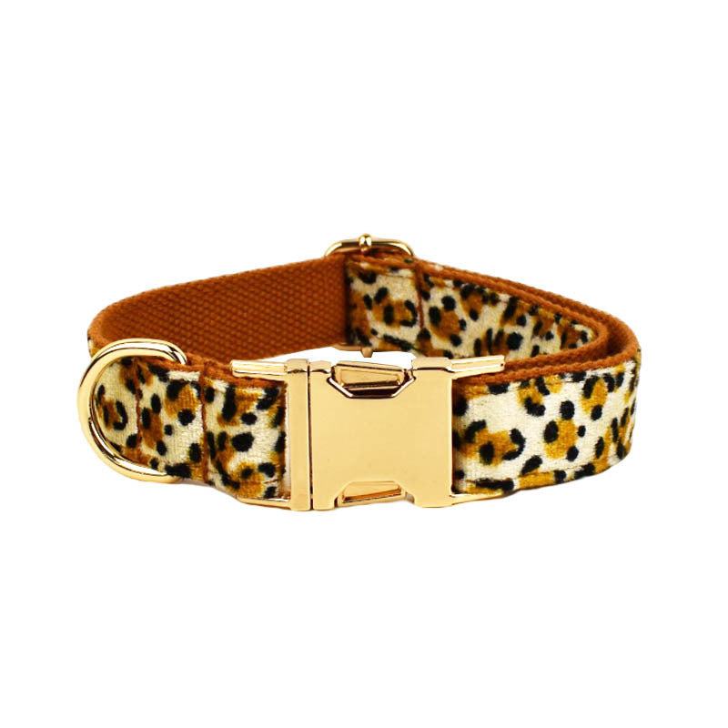 KFX-8383677 Leopard Print Dog Leash and Collar Set with Bow, Vest, and Bag - Five-Piece Collection