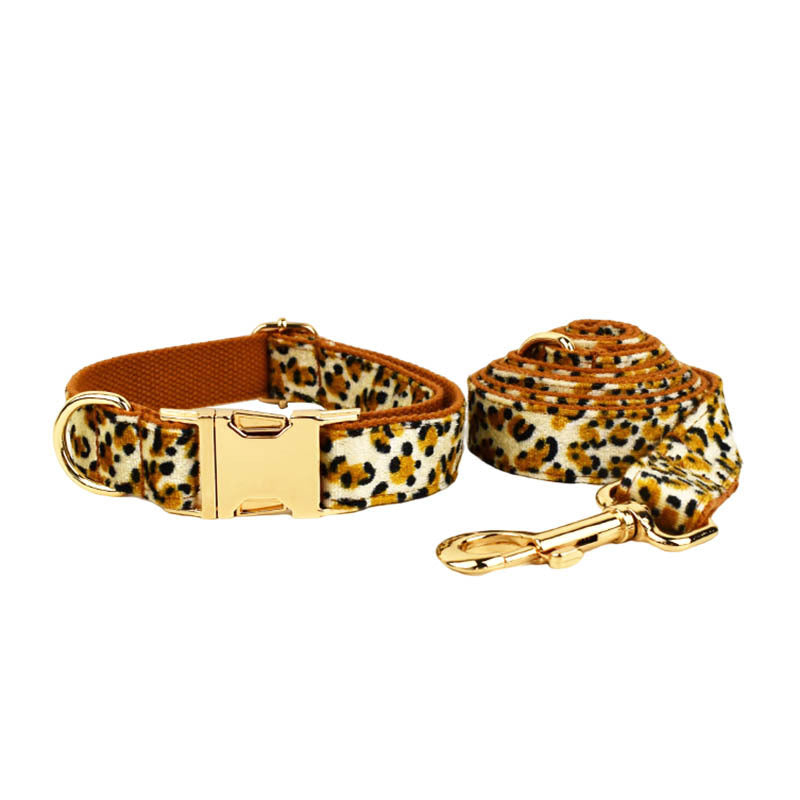 KFX-8383677 Leopard Print Dog Leash and Collar Set with Bow, Vest, and Bag - Five-Piece Collection