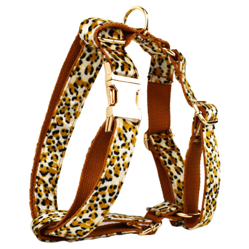 KFX-8383677 Leopard Print Dog Leash and Collar Set with Bow, Vest, and Bag - Five-Piece Collection