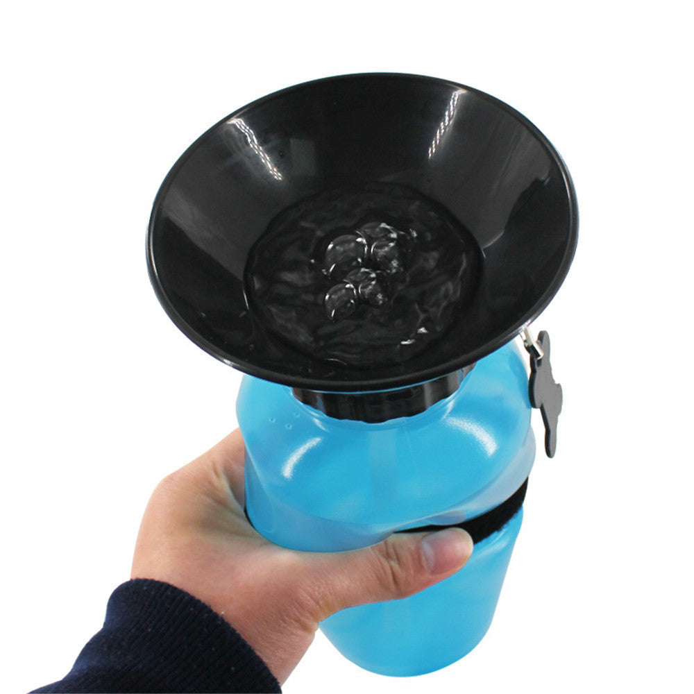 KFX-8389693 Portable Pet Water Bottle with Bowl, 20oz Squeeze Dispenser for Dogs and Cats