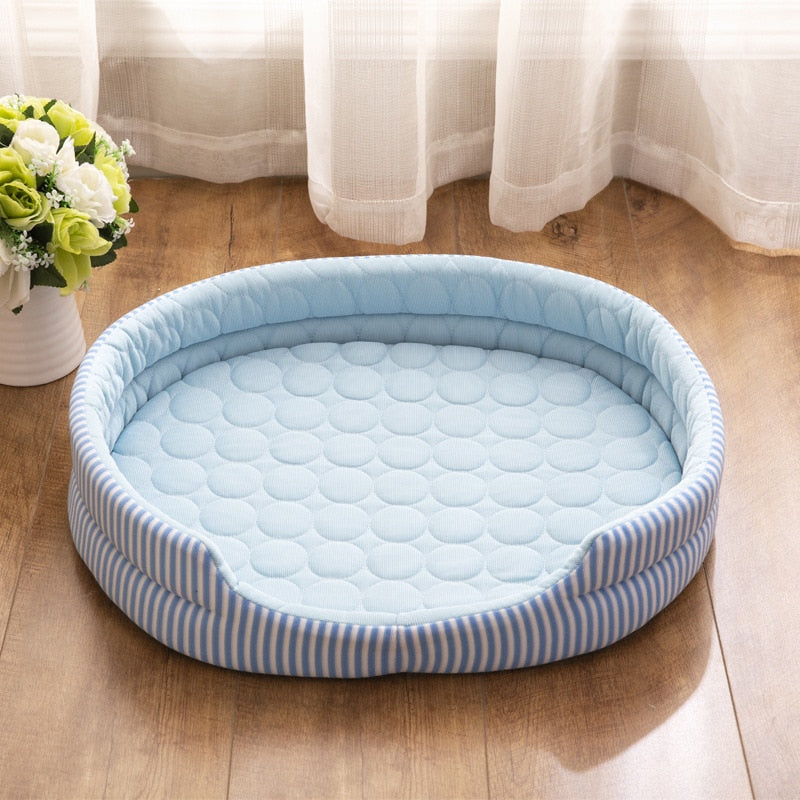 KFX-8405181 Cooling Ice Silk Dog Mat for Comfortable Pet Resting