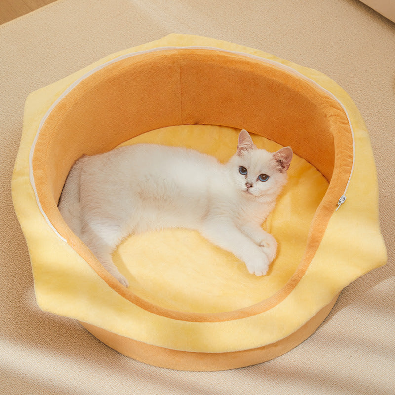 KFX-8435389 All-Season Warm Cat House with Detachable Design for Comfort and Convenience