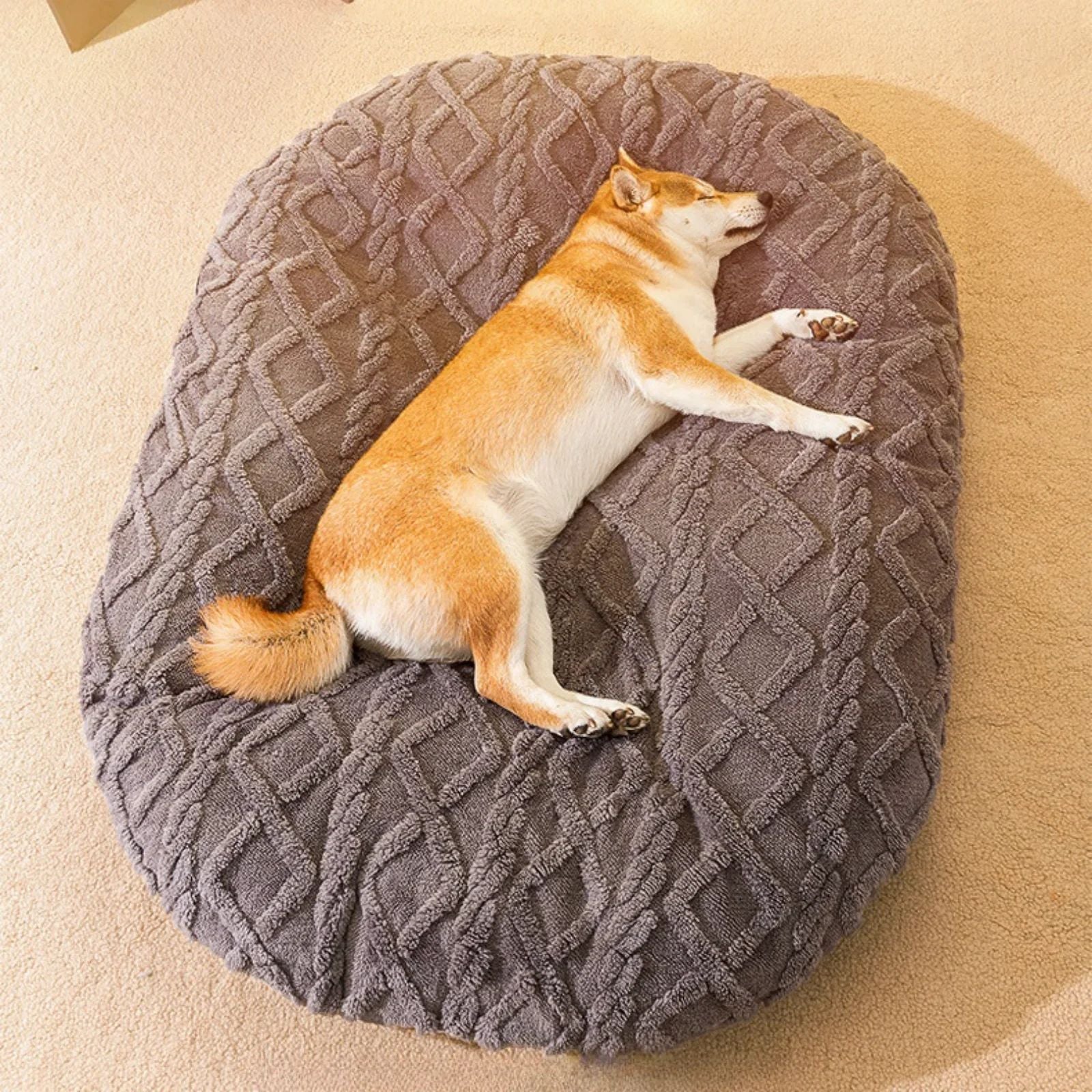 KFX-8439741 Cozy Non-Slip Dog Bed for All Sizes - Breathable Soft Mat for Pets