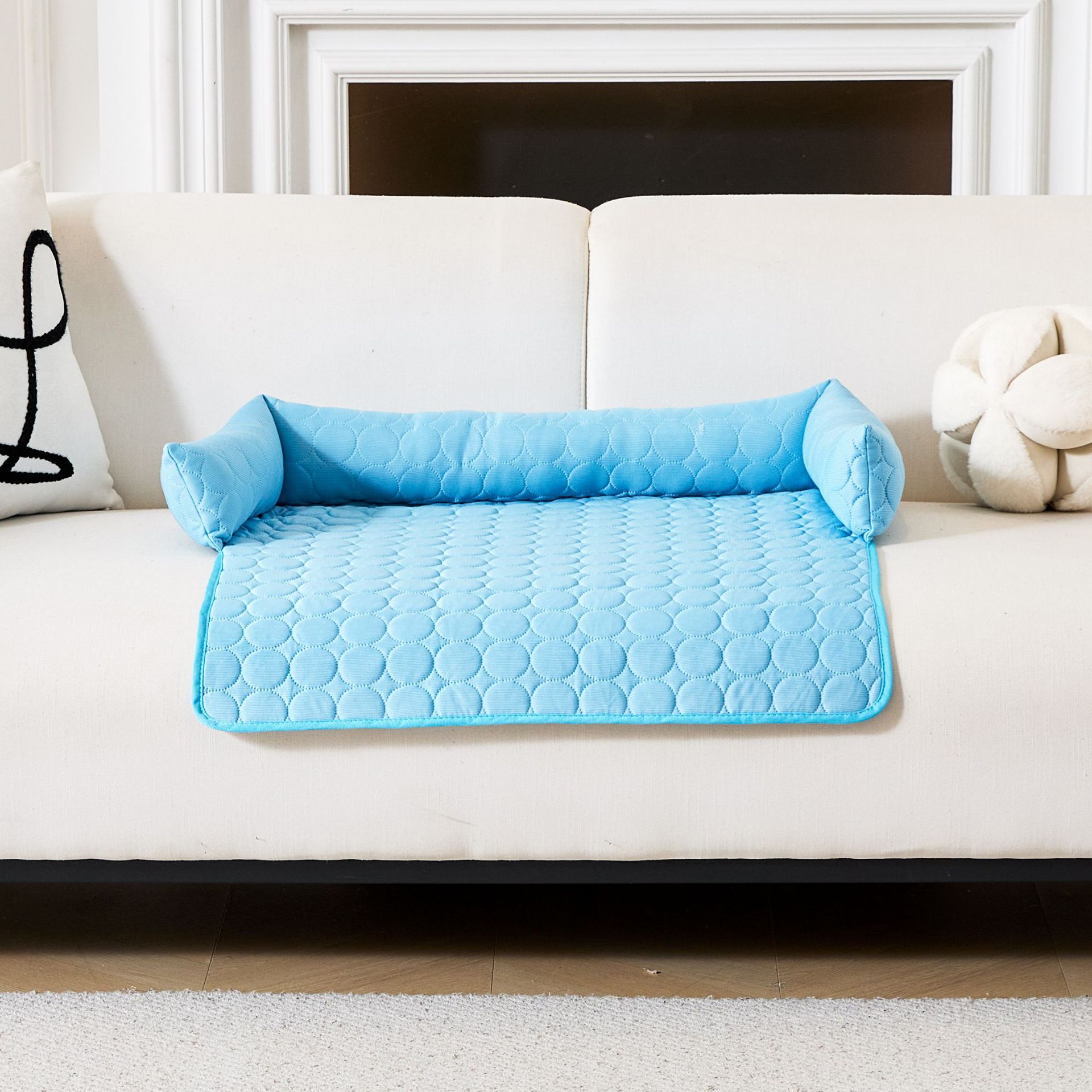 KFX-8484029 Cool Pet Sofa Cushion for Dogs and Cats - Round Shape in Blue, Gray, and Brown, Soft Cloth, 70x70 cm and 90x90 cm Sizes