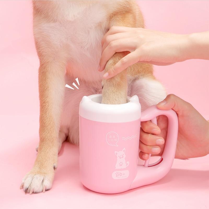 KFX-8489789 Pet Paw Cleaning Cup with Silicone Brush for Easy Foot Washing, Ideal for Small and Medium Dogs and Cats