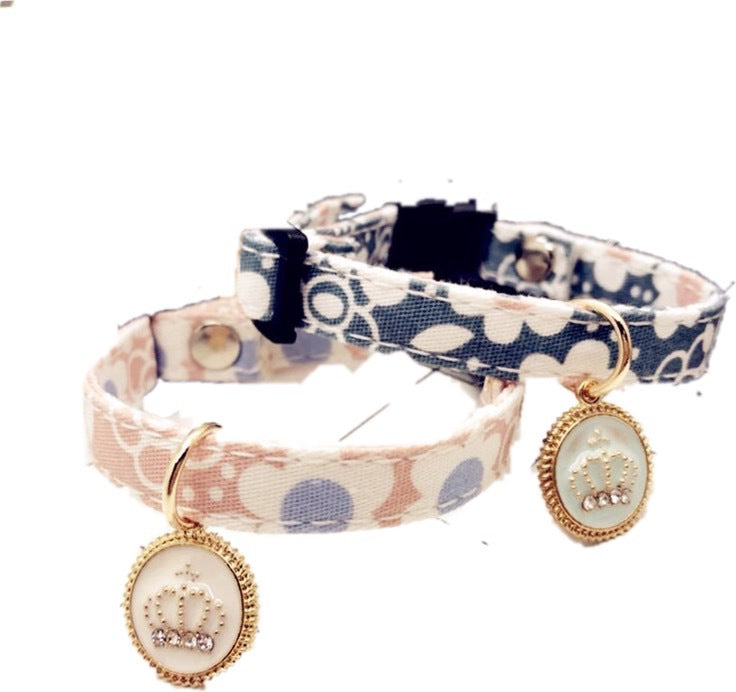 KFX-8505405 Pet Floral Collar for Cats, Dogs, and Rabbits - Lightly Adjustable, Multiple Sizes Available