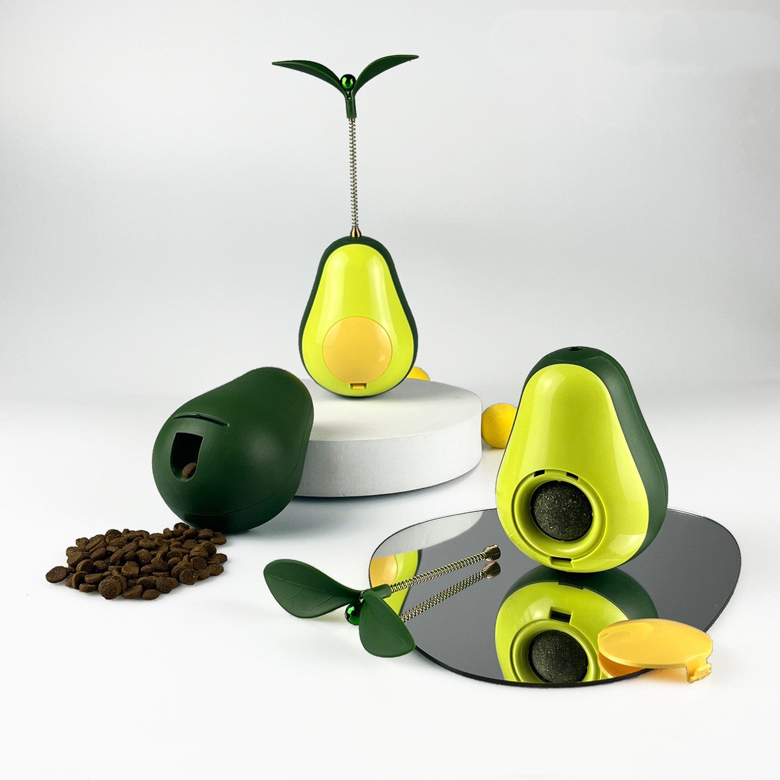 KFX-8518717 Avocado-Shaped Multifunctional Food Dispenser Cat Toy in Silicone