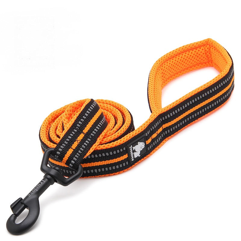 KFX-8541757 Nylon Dog Leash with Soft Mesh Lining and Reflective Accents, 110cm Length