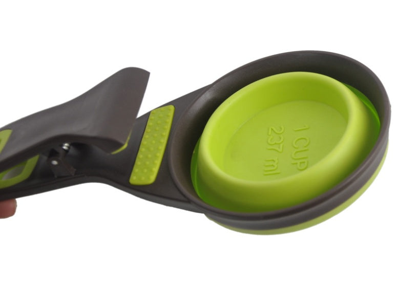 KFX-8559421 Multi-Function Dog Food Spoon - Scoop, Serve, and Seal in Green and Black
