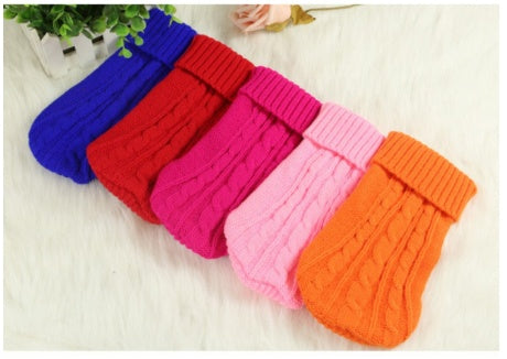 KFX-8671037 Knitted Wool Dog Sweater with Fabric Buttons - Warm and Stylish for Pets