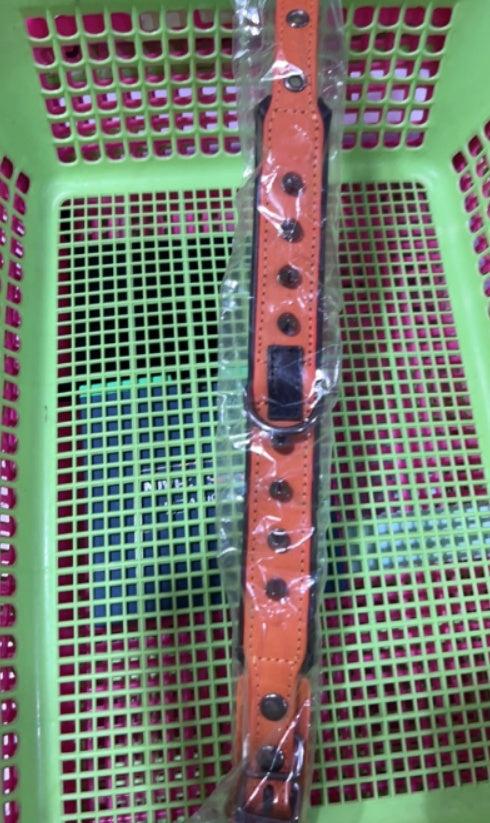 KFX-8681405 Stylish Leather Dog Collar with Rivets in Various Colors and Sizes