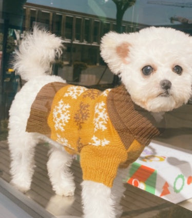 KFX-8703805 Pet Sweater with Leaf Pattern and Lapel - Cozy Wool Fabric in Yellow, Green, Pink, and Gray