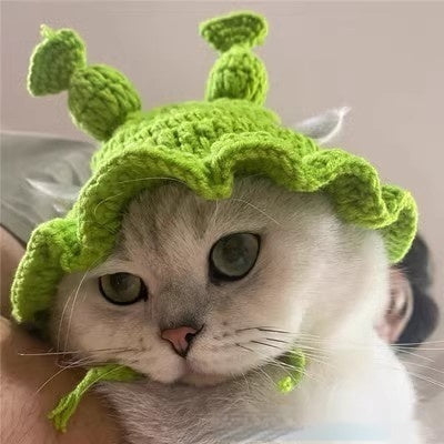 KFX-8716349 Hand-Crocheted Funny Knitted Pet Hats in Various Designs for Cats and Dogs