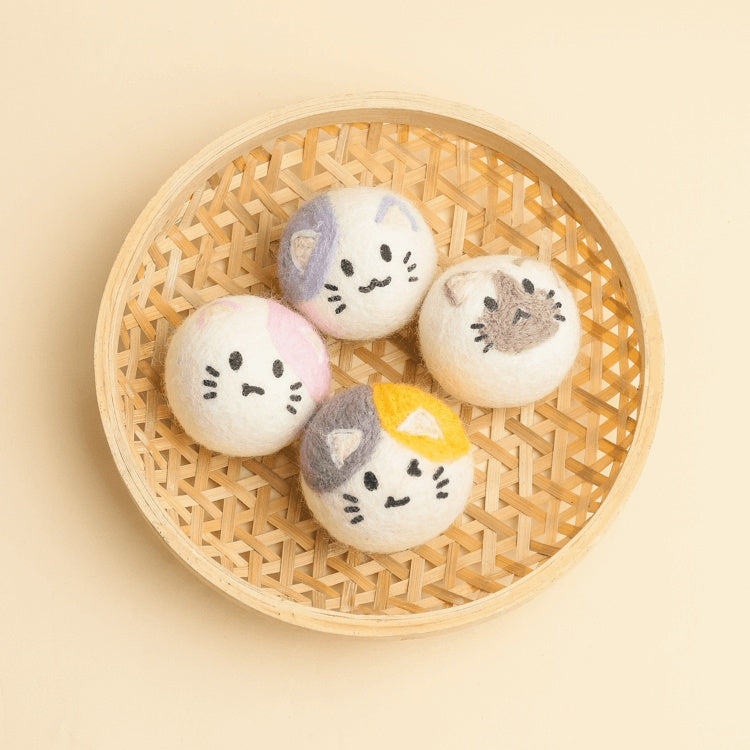 KFX-8777917 Interactive Catnip Wool Ball for Cats - Fun Cat-Shaped Toy, 5x5cm