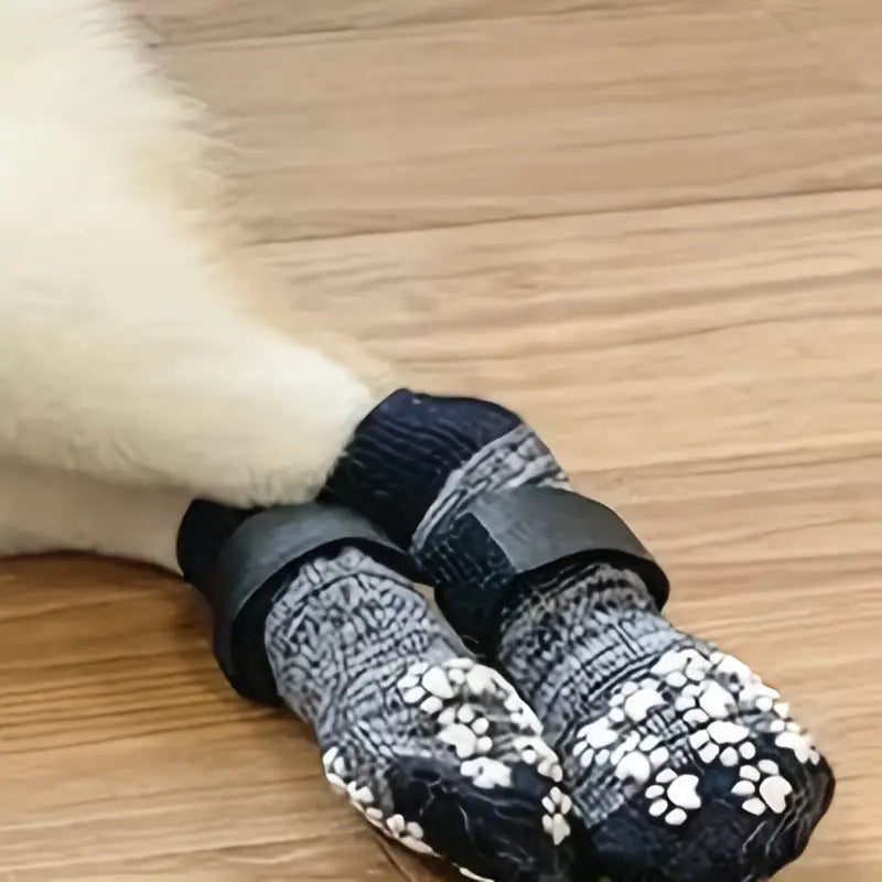 KFX-8789437 Medium-Sized Dog Waterproof Warm Striped Indoor Ankle Socks – Gradient Gray & Yellow