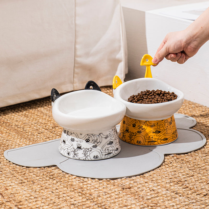 KFX-8798525 Elevated Ceramic Cat Bowl with Anti-Overturn Design and Cat Ear Spoons