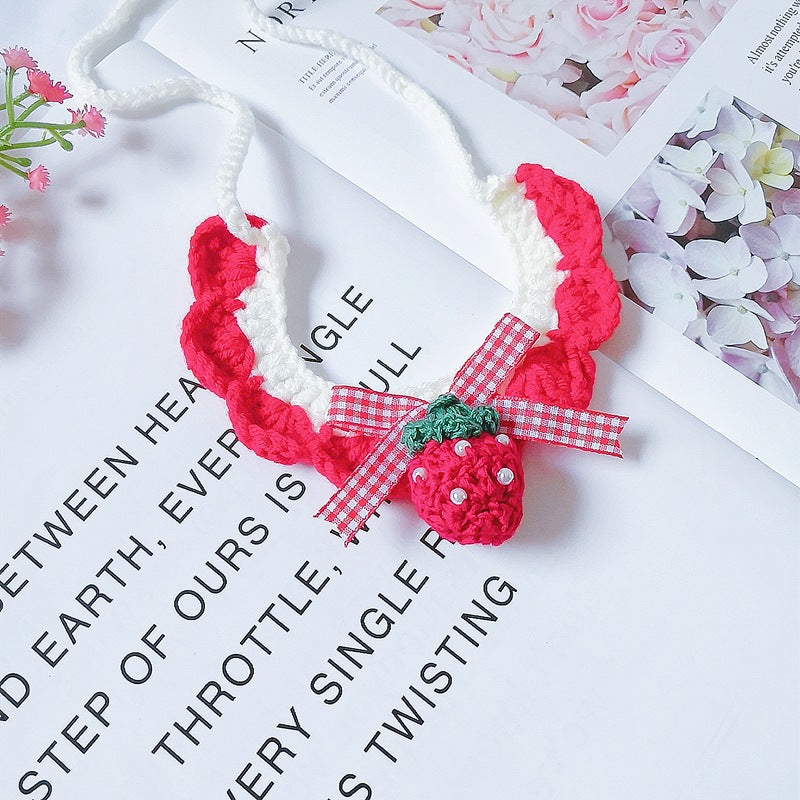 KFX-8844605 Strawberry Wool Knitted Pet Collar for Cats and Dogs, Available in Multiple Sizes