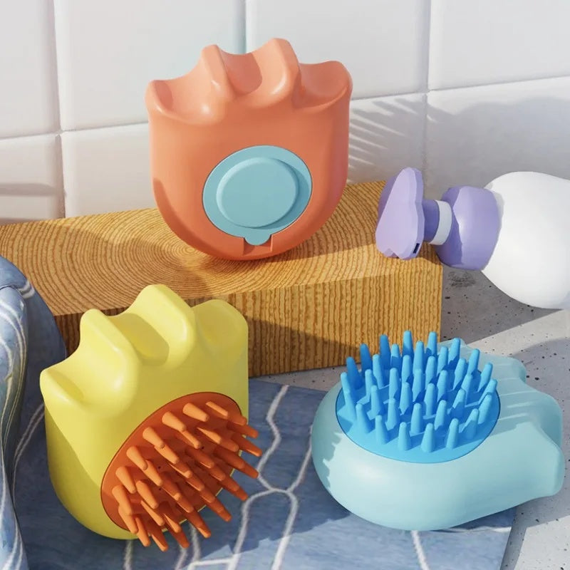 KFX-8888381 Pet Bath Brush with Shampoo Dispenser for Cats and Dogs - 9x8x5.3cm, Lightweight 55g Cleaning Tool