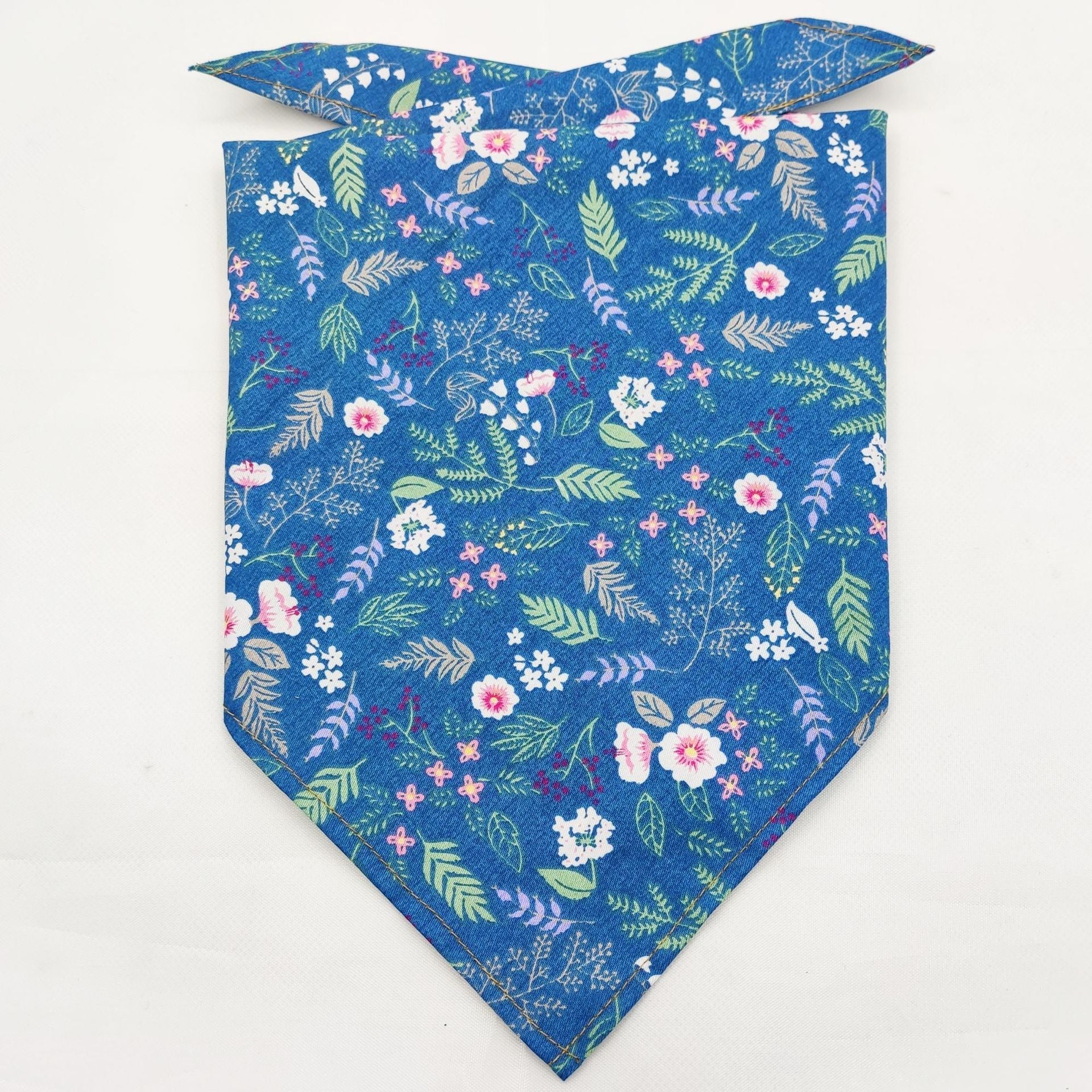 KFX-8954045 Fruit Green Leaf Cotton Pet Scarf and Drool Towel for Small to Large Dogs and Cats