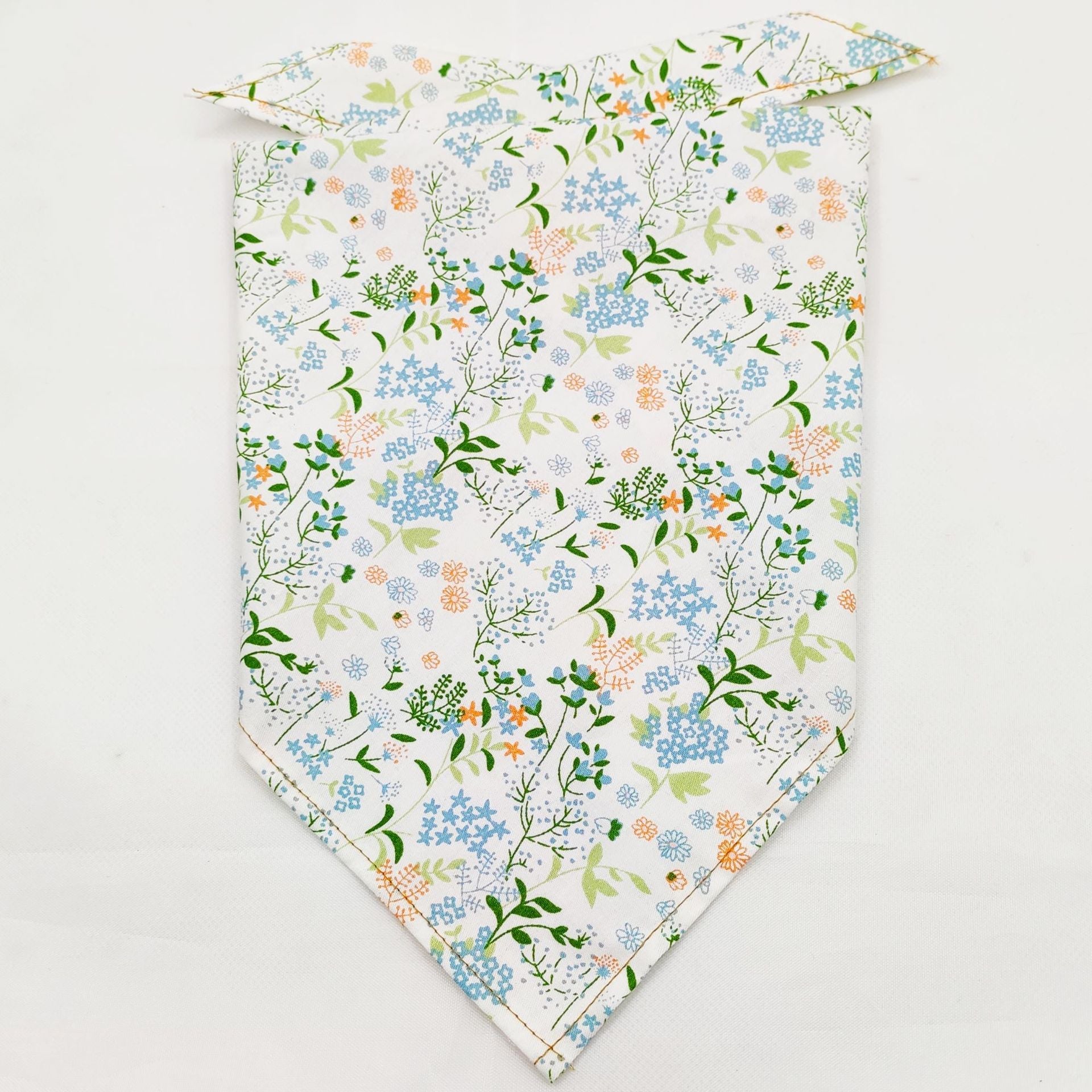 KFX-8954045 Fruit Green Leaf Cotton Pet Scarf and Drool Towel for Small to Large Dogs and Cats