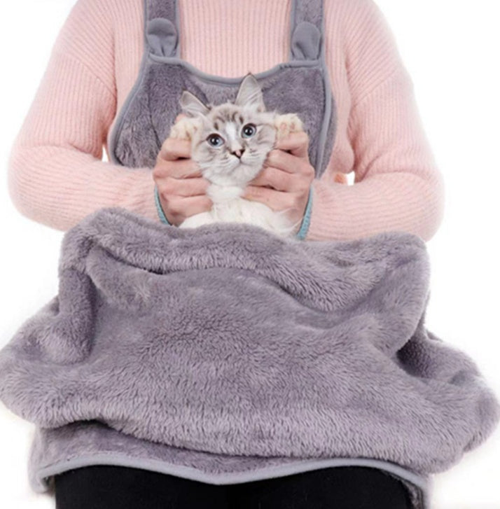 KFX-8958653 Pet Carrier Bag with Sleeping Chest Apron for Cats - Double-sided Design, Ideal for Outings and Prevents Hair on Clothes