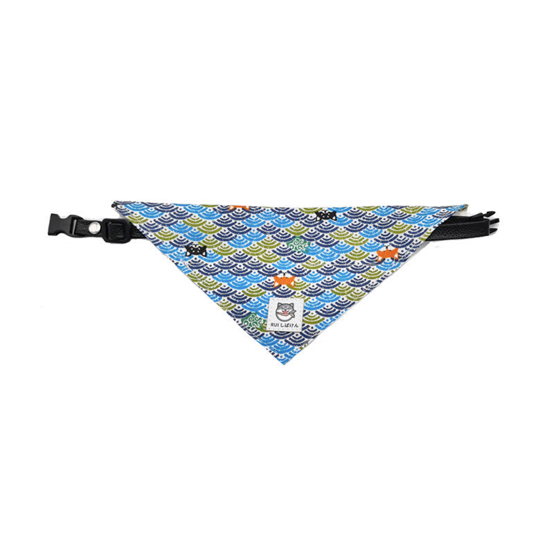 KFX-8959805 Dog Triangular Binder with Japanese Tang Grass Patterns in Various Colors and Sizes