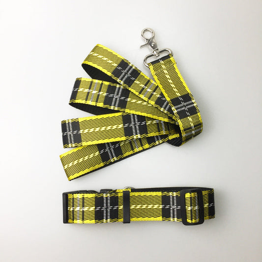 KFX-8973501 Casual Check Pattern Dog Collar and Leash Set in Red, Yellow, and Silver Lattice Designs