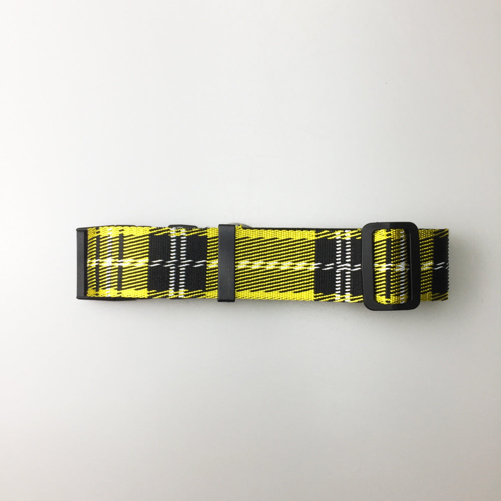 KFX-8973501 Casual Check Pattern Dog Collar and Leash Set in Red, Yellow, and Silver Lattice Designs