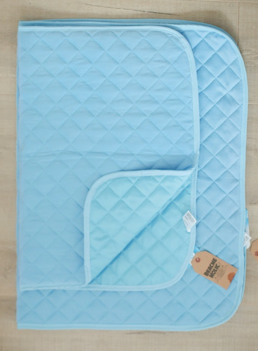 KFX-9008317 Cooling Ice Silk Pet Pad - Comfortable, Breathable Cushion for Dogs in S/M/L Sizes