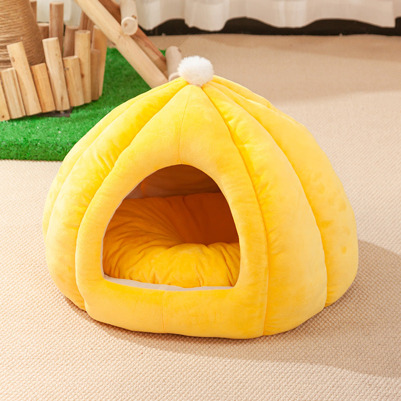 KFX-9010493 Cozy Pumpkin-Shaped Cat Litter Enclosure with High Elastic PP Cotton, Available in Three Sizes